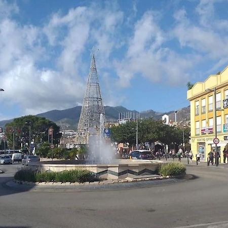 Atico C/Vistas, Recep 24H, Piscinas Y Parking Apartman Benalmádena Kültér fotó