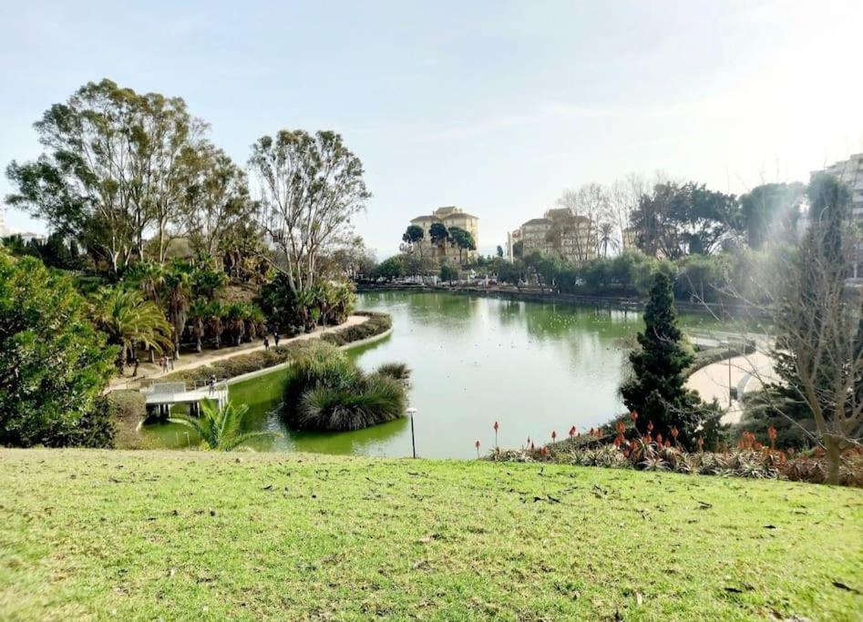 Atico C/Vistas, Recep 24H, Piscinas Y Parking Apartman Benalmádena Kültér fotó