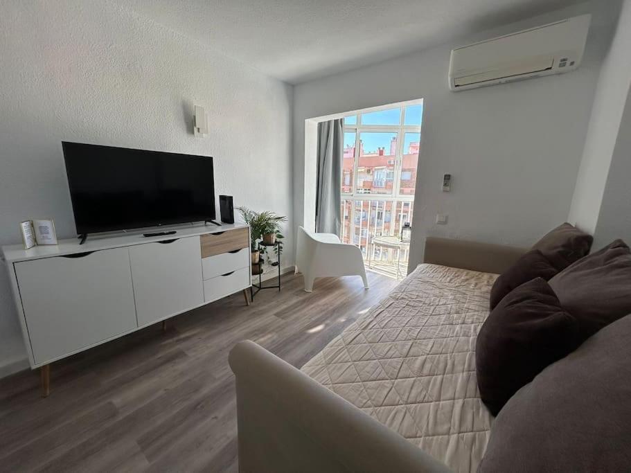 Atico C/Vistas, Recep 24H, Piscinas Y Parking Apartman Benalmádena Kültér fotó